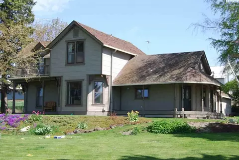 1102 Sunshine Rd, Pullman, WA 99163 photo 1
