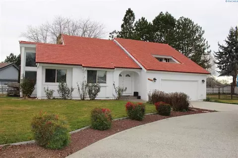 10116 W Argent Rd, Pasco, WA 99301 photo 1