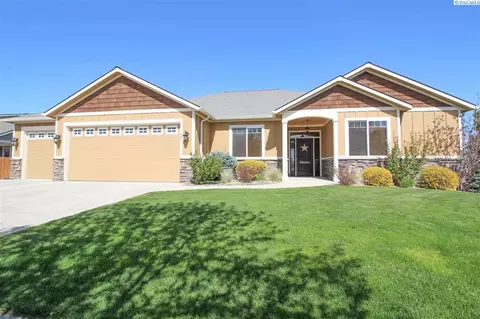 800 SW Center St, Pullman, WA 99163 photo 1