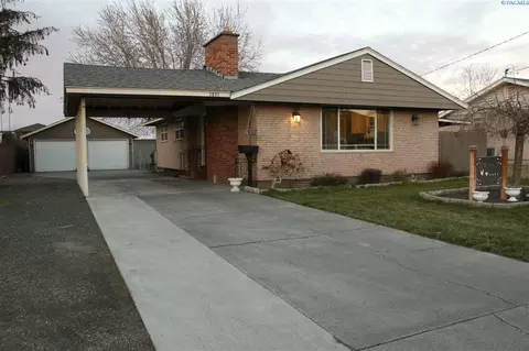 1831 W Jay St, Pasco, WA 99301 photo 1
