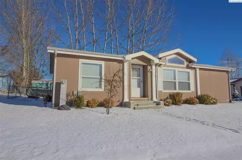 219 NW Lancer Ln, Pullman, WA 99163 photo 1