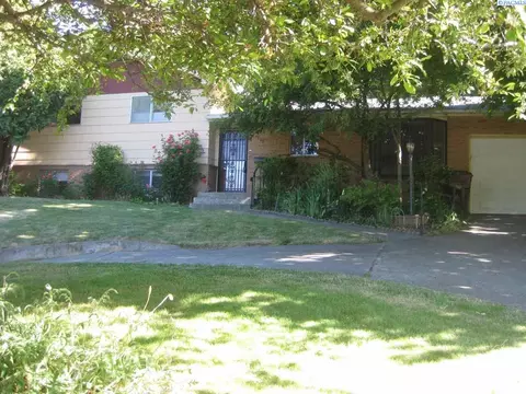 1100 NE Juniper, Pullman, WA 99163 photo 1