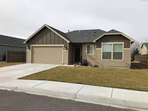 4122 Des Moines Ln, Pasco, WA 99301 photo 1