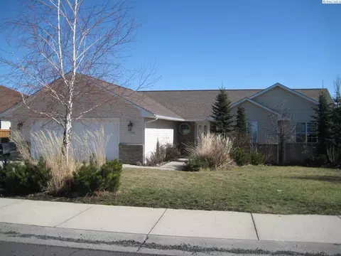 2200 NW Robert St, Pullman, WA 99163 photo 1