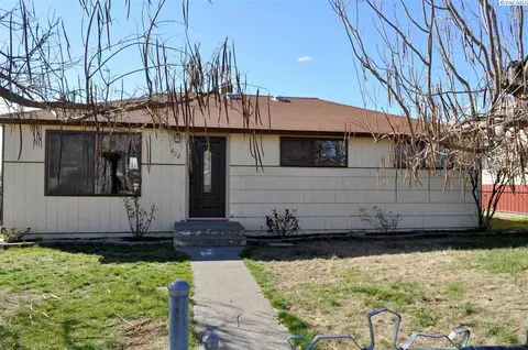 612 N Beech Ave, Pasco, WA 99301 photo 1