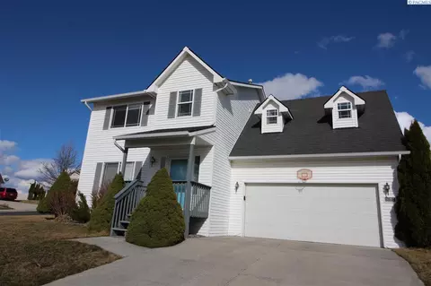 1950 NW Arcadia, Pullman, WA 99163 photo 1
