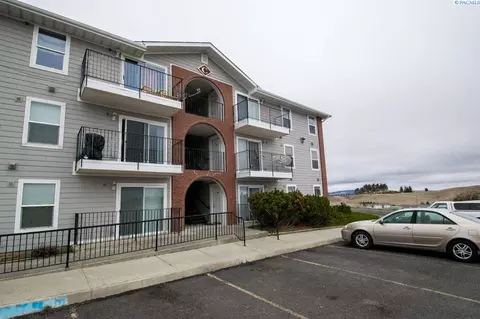 1645 NE Merman Dr #C101, Pullman, WA 99163 photo 1