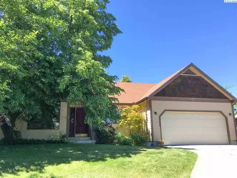845 SE Lori Ct, Pullman, WA 99163 photo 1