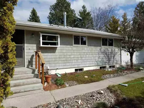 1830 NW Turner, Pullman, WA 99163 photo 1