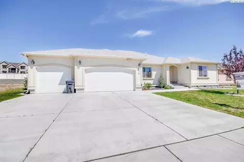 6619 Aintree Dr, Pasco, WA 99301 photo 1