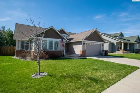 955 SW Center St, Pullman, WA 99163 photo 1