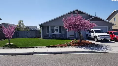 4414 Muris Ln, Pasco, WA 99301 photo 1