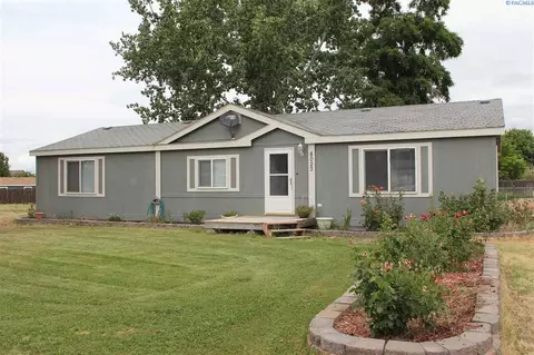 8023 W Ruby, Pasco, WA 99301 photo 1