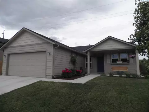 1215 SW Big Sky Ct, Pullman, WA 99163 photo 1