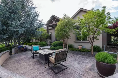 25111 Sunset Meadow Loop, Kennewick, WA 99338 photo 1