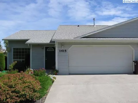 1415 SE Fancy Free Dr, Pullman, WA 99163 photo 1