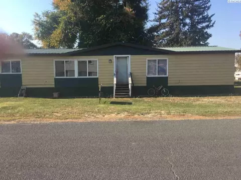 112 Margin St, Endicott, WA 99125 photo 1