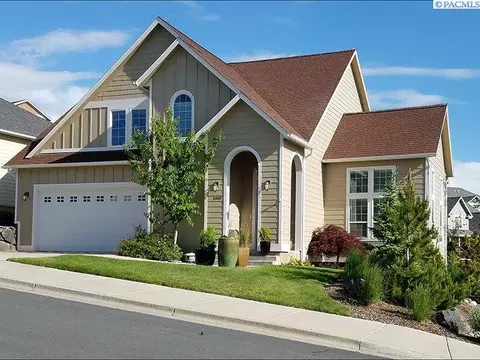 1008 SW Crestview St, Pullman, WA 99163 photo 1