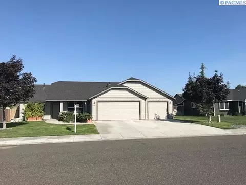 5719 Robert Wayne Dr, Pasco, WA 99301 photo 1