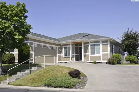1560 SW Capri Ct, Pullman, WA 99163 photo 1