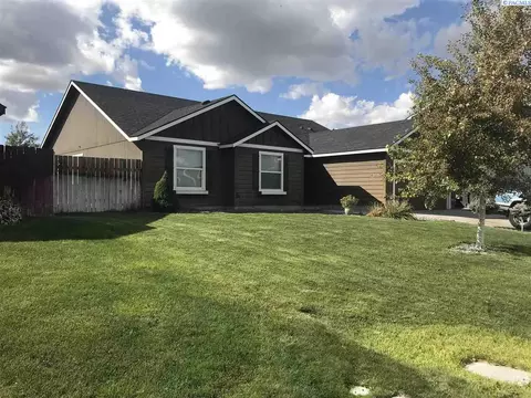 6310 Robert Wayne Dr, Pasco, WA 99301 photo 1