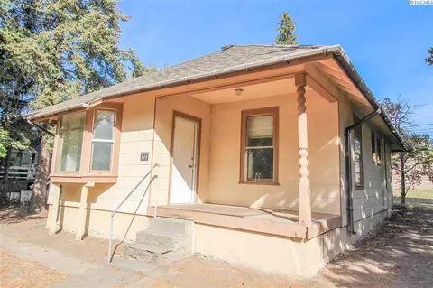344 NW True St, Pullman, WA 99163 photo 1
