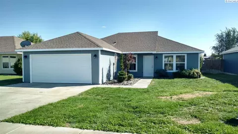 2212 E Alvina St, Pasco, WA 99301 photo 1