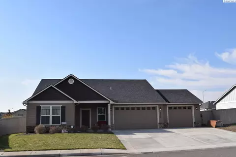4408 Meadow View Dr, Pasco, WA 99301 photo 1