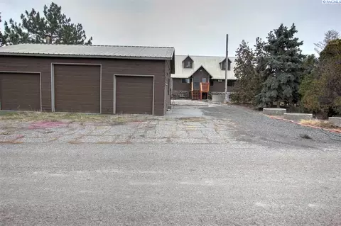 3004 E George St, Pasco, WA 99301 photo 1