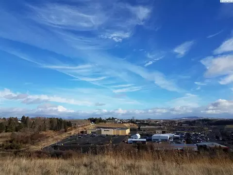 200 SW Prairie Ct, Pullman, WA 99163 photo 1