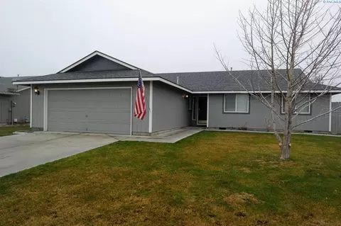 6211 Candlestick Dr, Pasco, WA 99301 photo 1