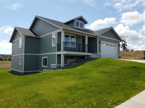 795 SW Panorama Dr, Pullman, WA 99163 photo 1