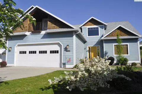 1012 SW Ryan Ct, Pullman, WA 99163 photo 1