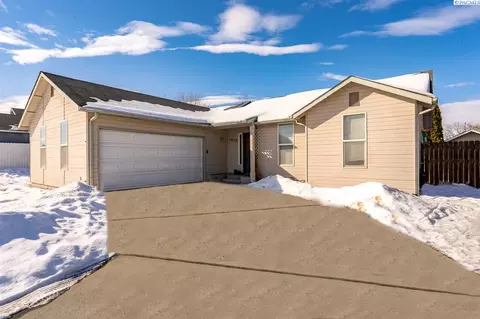 4606 Baja Dr, Pasco, WA 99301 photo 1