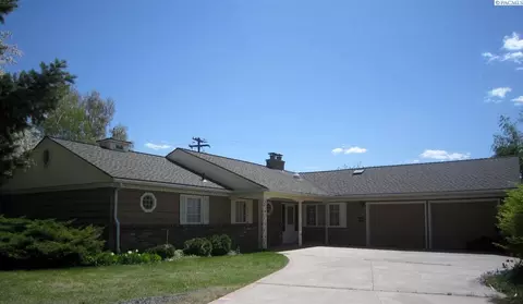 445 SE Crestview, Pullman, WA 99163 photo 1