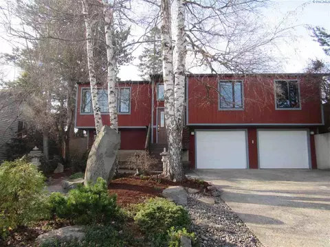 215 SW Autumn, Pullman, WA 99163 photo 1