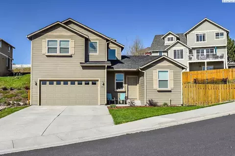 830 NW Valley View Dr, Pullman, WA 99163 photo 1