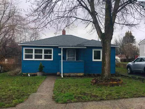 735 NW Fisk, Pullman, WA 99163 photo 1
