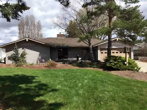 1010 SW Viento Dr, Pullman, WA 99163 photo 1