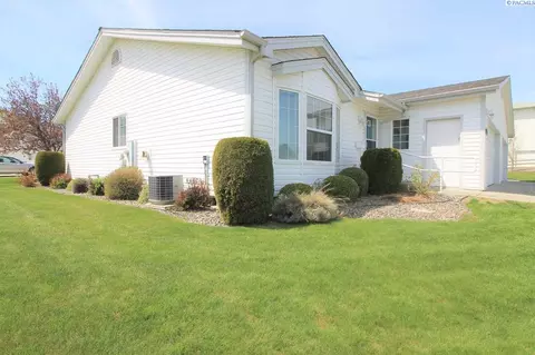 1521 SE Footloose, Pullman, WA 99163 photo 1