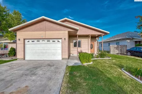 1011 S 6th Ave, Pasco, WA 99301 photo 1