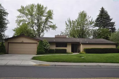 435 SE Crestview St, Pullman, WA 99163 photo 1