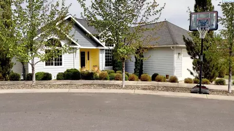 1032 SW Ryan Ct, Pullman, WA 99163 photo 1