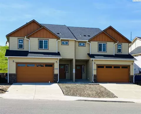 1368-1370 SW Center St, Pullman, WA 99163 photo 1
