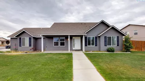 5320 Johnson Dr, Pasco, WA 99301 photo 1