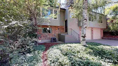 205 SW Autumn St, Pullman, WA 99163 photo 1
