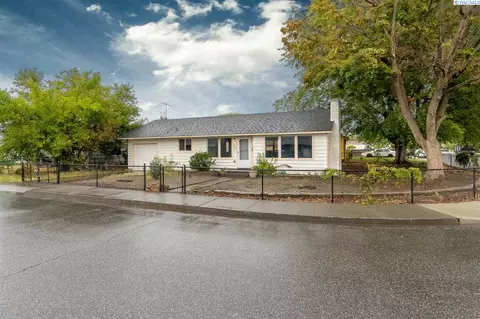 1809 N 12th Ave, Pasco, WA 99301 photo 1