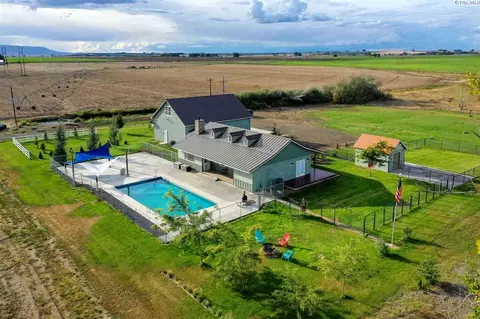 4800 Alder Rd, Pasco, WA 99301 photo 1
