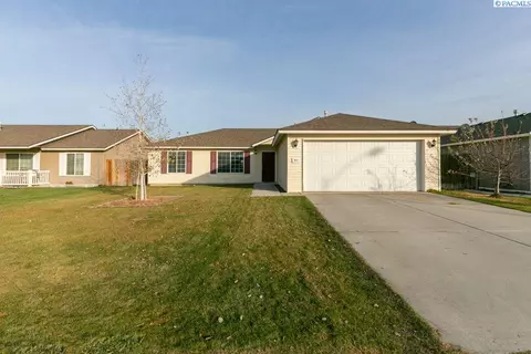 907 N Beech Ave, Pasco, WA 99301 photo 1