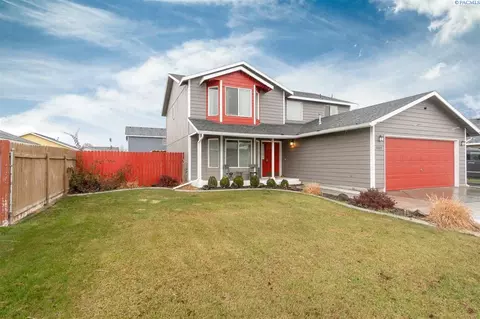 8307 Lopez Dr, Pasco, WA 99301 photo 1